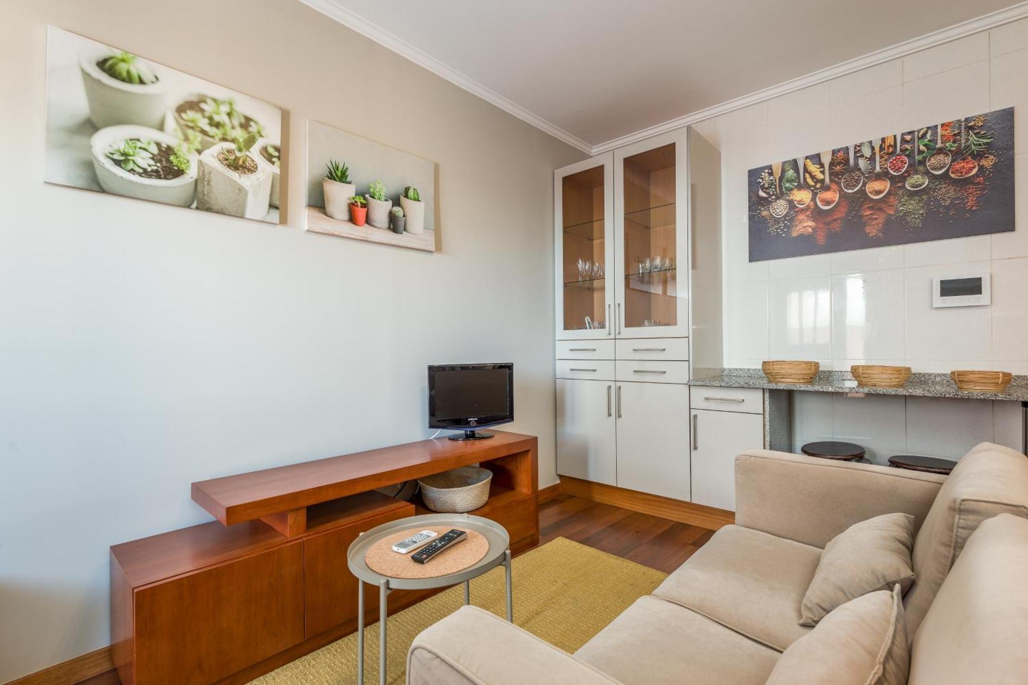 Viravento - Family House Espinho (Aveiro)